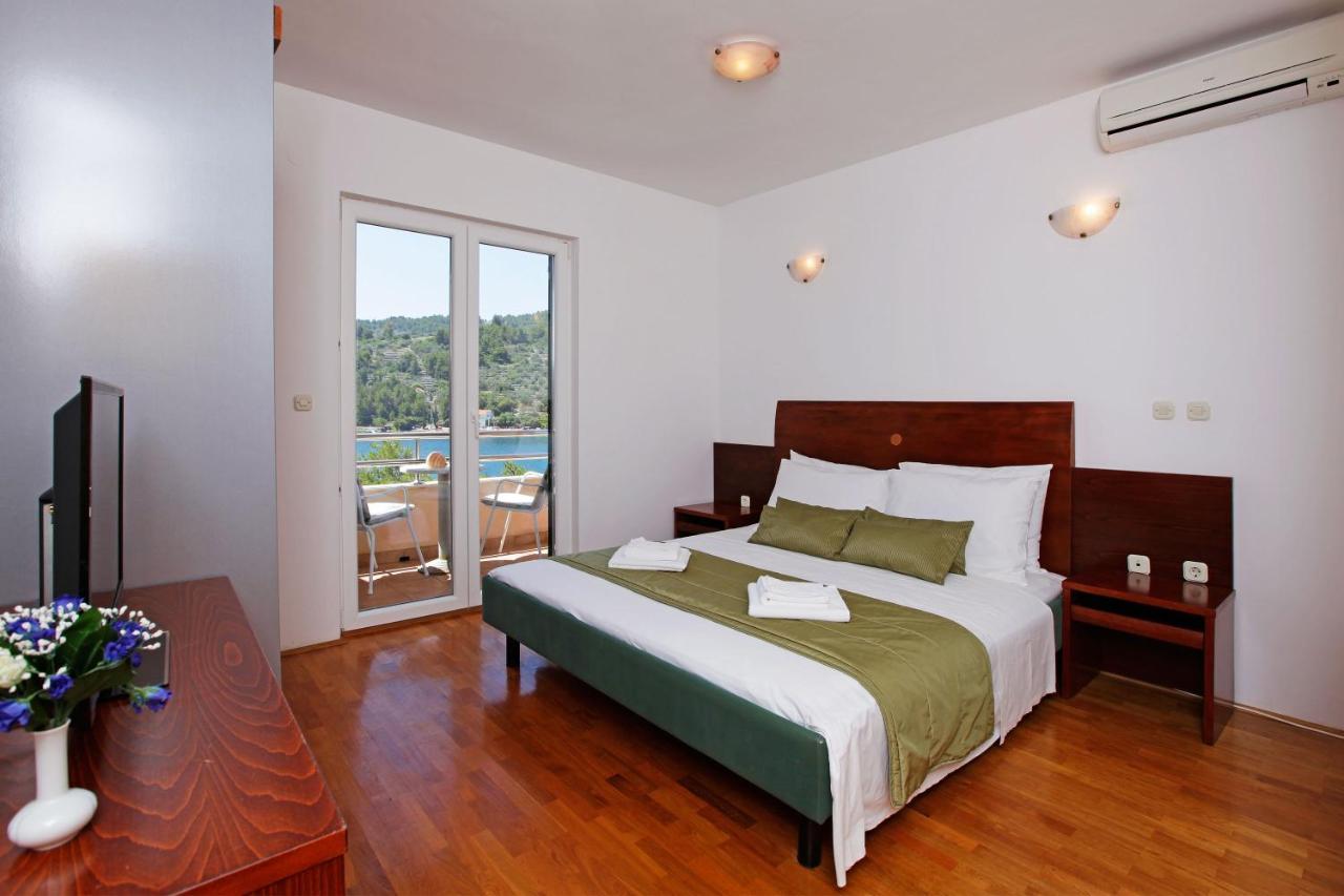 Apartments Vala Vela Luka Exterior photo