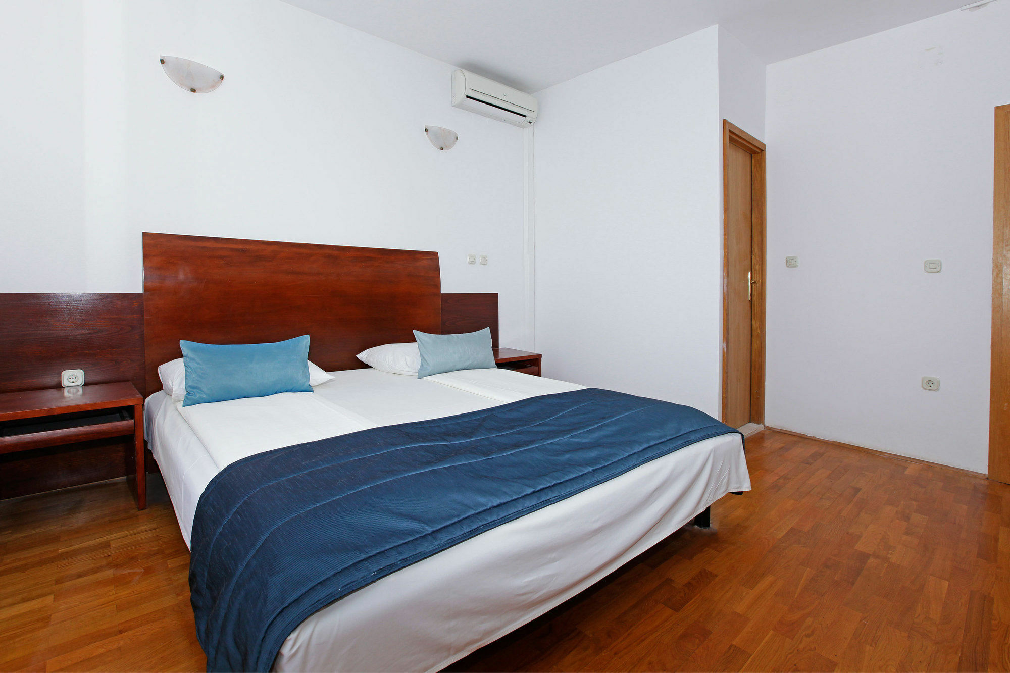 Apartments Vala Vela Luka Exterior photo